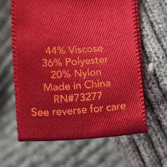 Jennifer Lopez Scoop Neck Heather Gray Peekaboo Button-Detail Ribbed Sweater XL - Picture 12 of 12